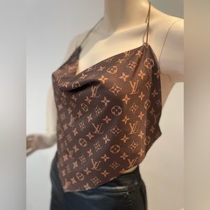 HALTER NECK TIE DYE BANDANA TOP brown.